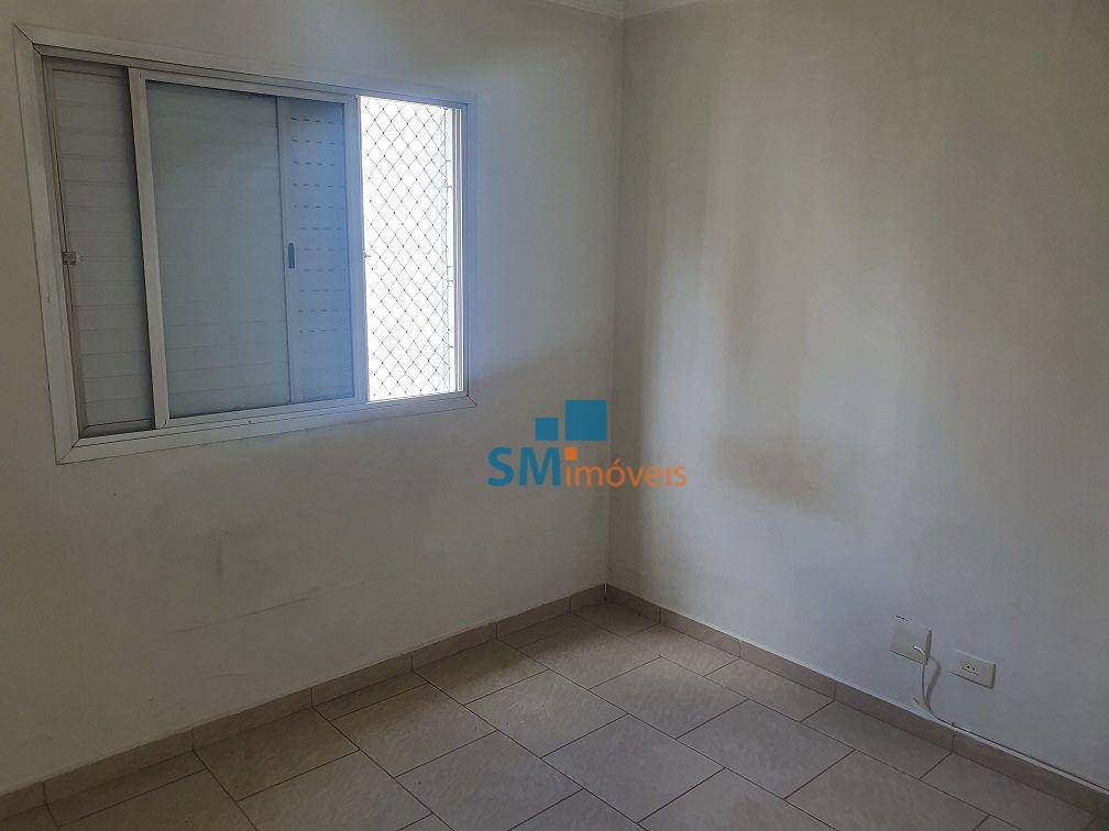 Apartamento à venda com 3 quartos, 70m² - Foto 4