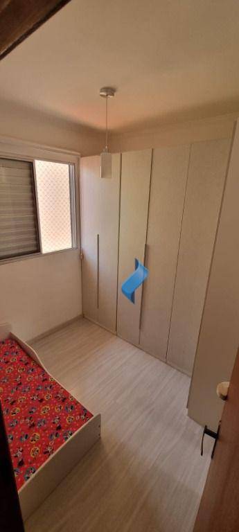 Apartamento à venda com 3 quartos, 140m² - Foto 16