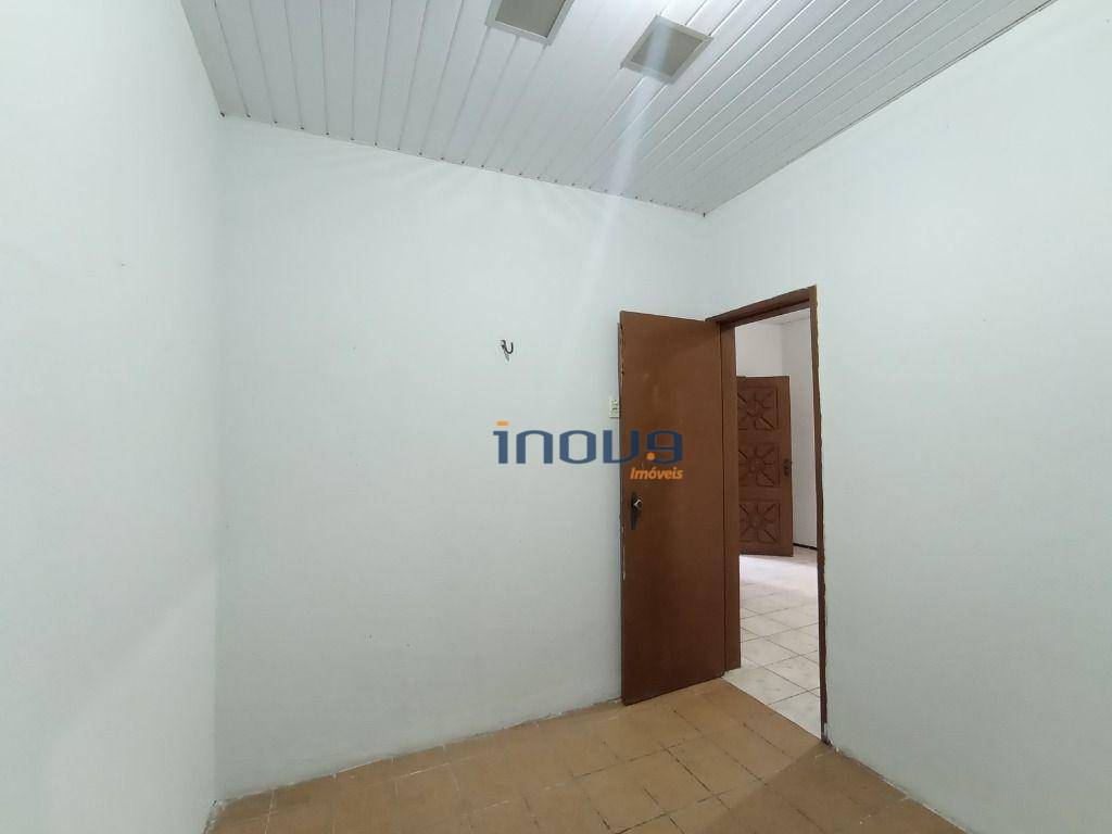 Casa à venda com 3 quartos, 120m² - Foto 7