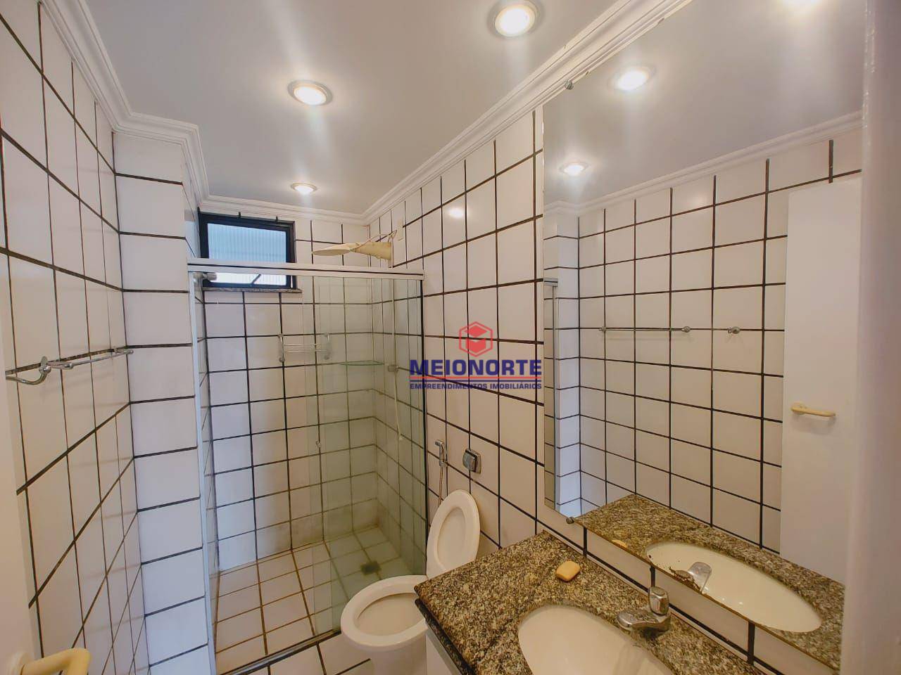 Apartamento à venda com 3 quartos, 140m² - Foto 22