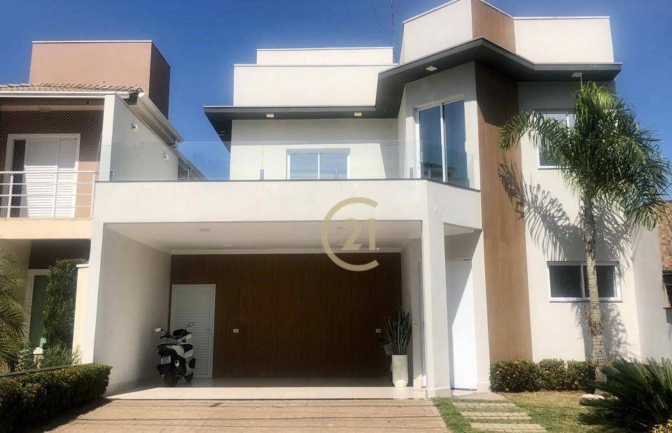 Casa de Condomínio à venda com 3 quartos, 242m² - Foto 2