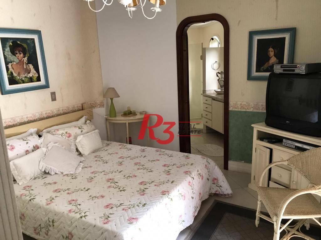 Apartamento à venda com 3 quartos, 180m² - Foto 8