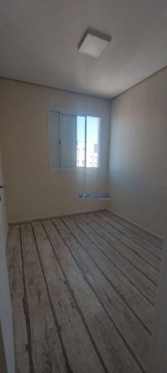 Apartamento à venda com 2 quartos, 43m² - Foto 14