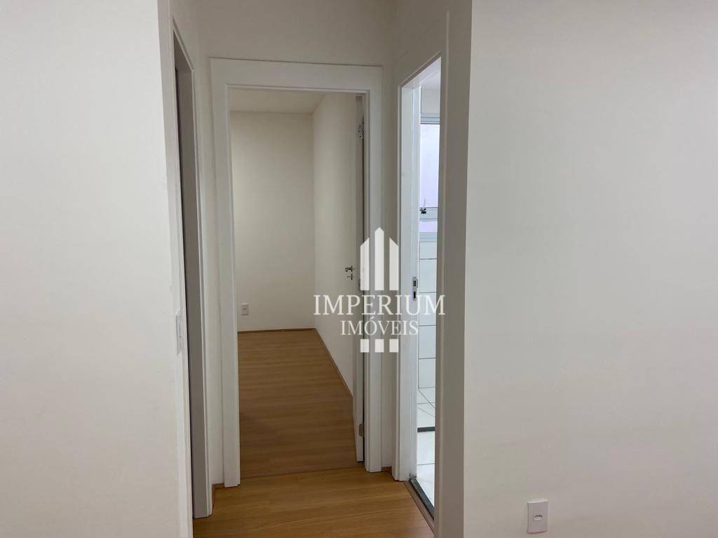 Apartamento à venda com 2 quartos, 43m² - Foto 6