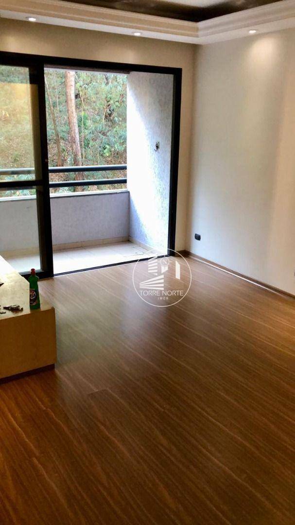 Apartamento à venda com 3 quartos, 80m² - Foto 3