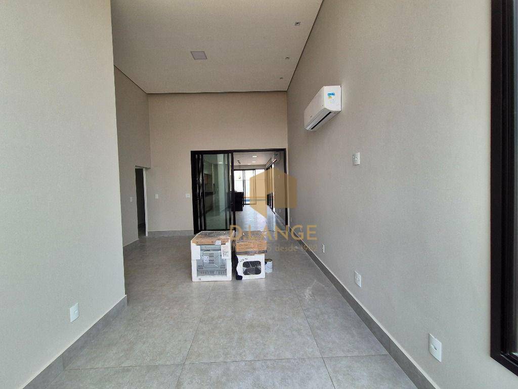 Casa de Condomínio à venda com 3 quartos, 213m² - Foto 4