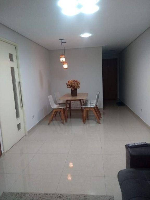 Apartamento à venda com 2 quartos, 74m² - Foto 2