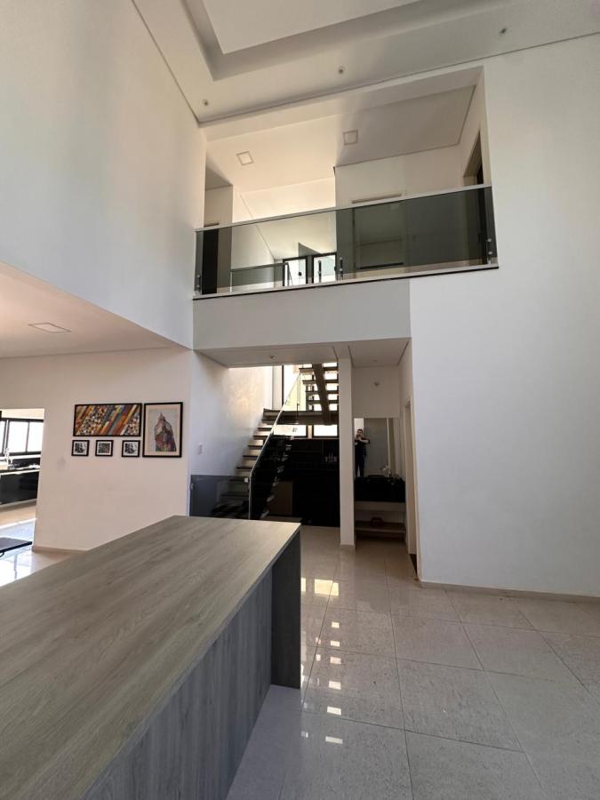 Casa de Condomínio para alugar com 3 quartos, 205m² - Foto 6