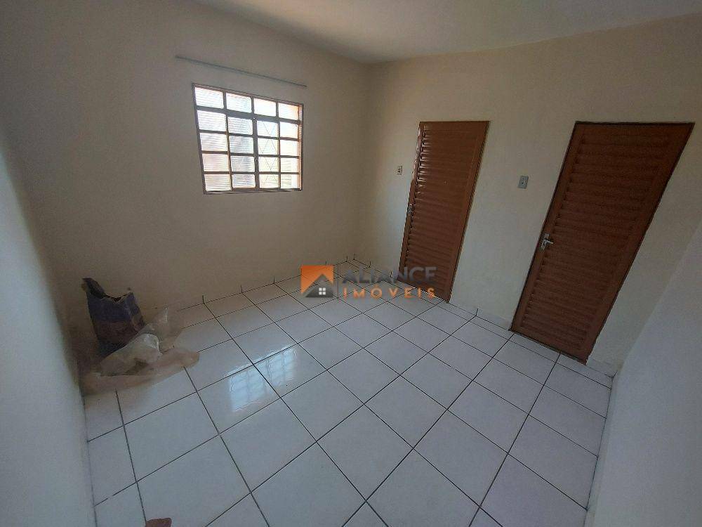 Casa à venda e aluguel com 2 quartos, 96m² - Foto 6