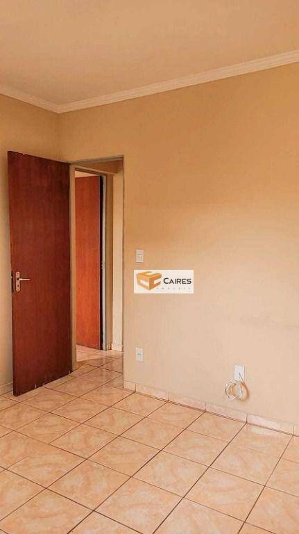 Apartamento à venda com 2 quartos, 75m² - Foto 13