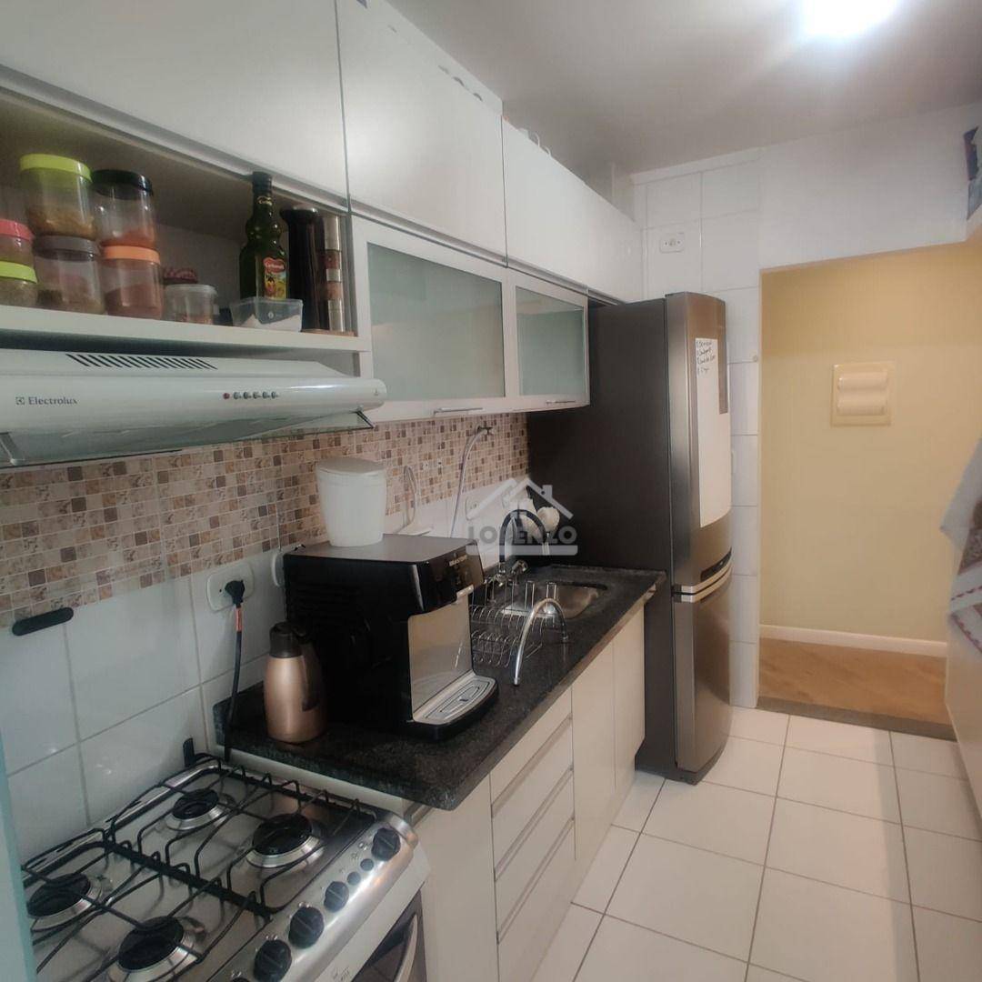 Apartamento à venda com 3 quartos, 70m² - Foto 7