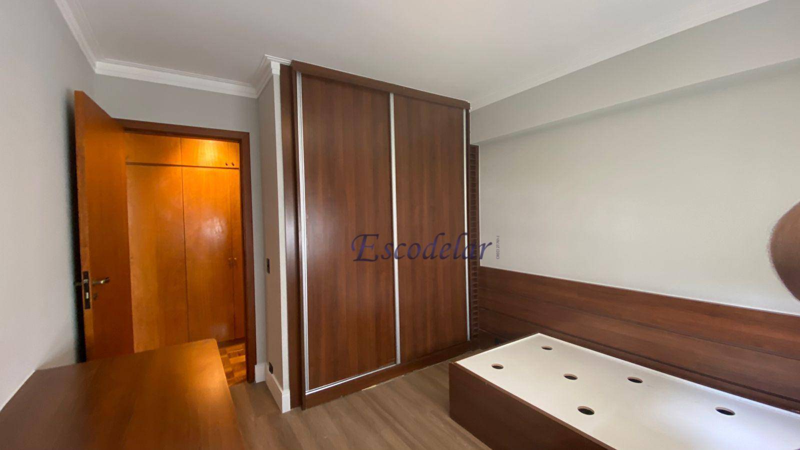 Apartamento à venda com 3 quartos, 113m² - Foto 8