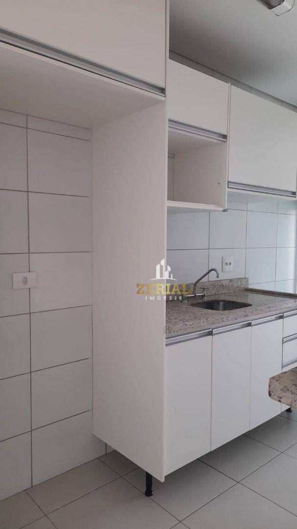 Apartamento para alugar com 2 quartos, 75m² - Foto 3