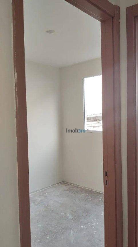 Apartamento à venda com 2 quartos, 41m² - Foto 11
