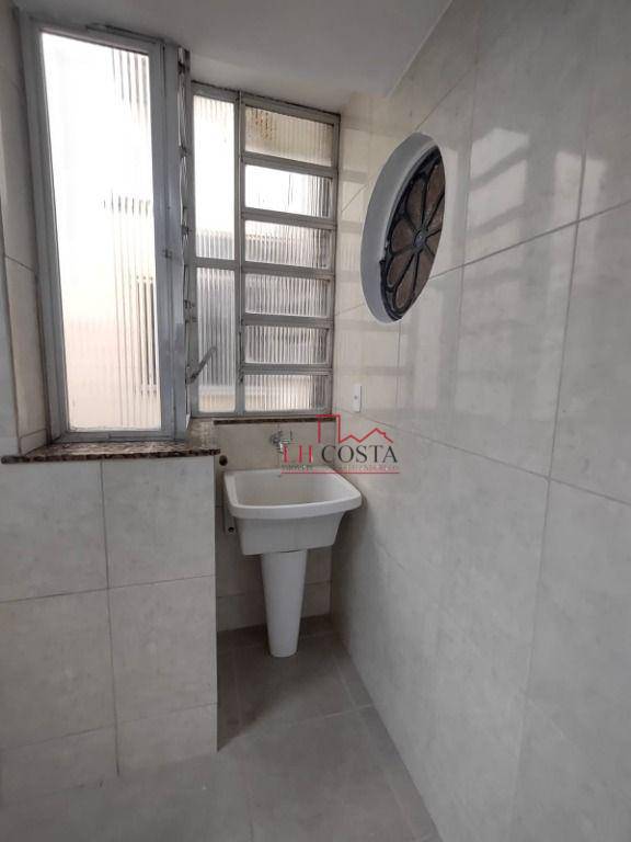 Apartamento à venda com 2 quartos, 56m² - Foto 13