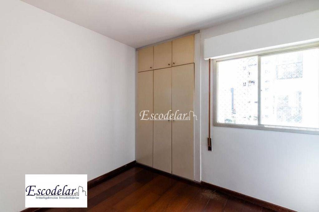 Apartamento à venda com 3 quartos, 135m² - Foto 5