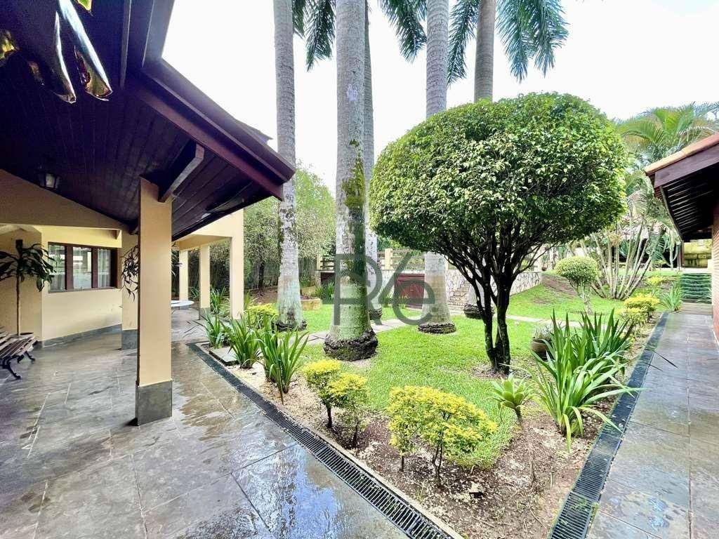 Casa de Condomínio à venda com 4 quartos, 428m² - Foto 31