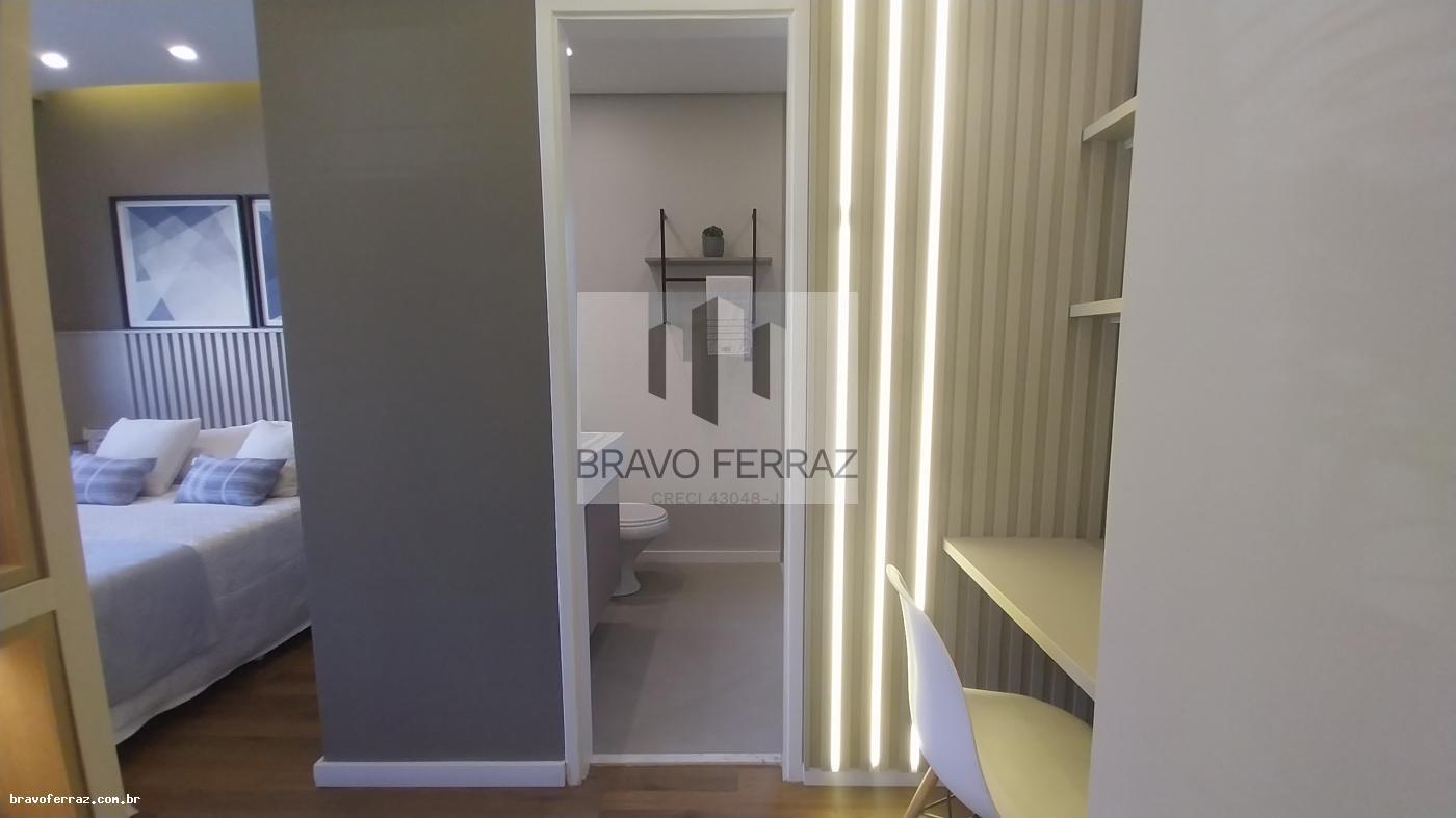 Apartamento à venda com 2 quartos, 62m² - Foto 28