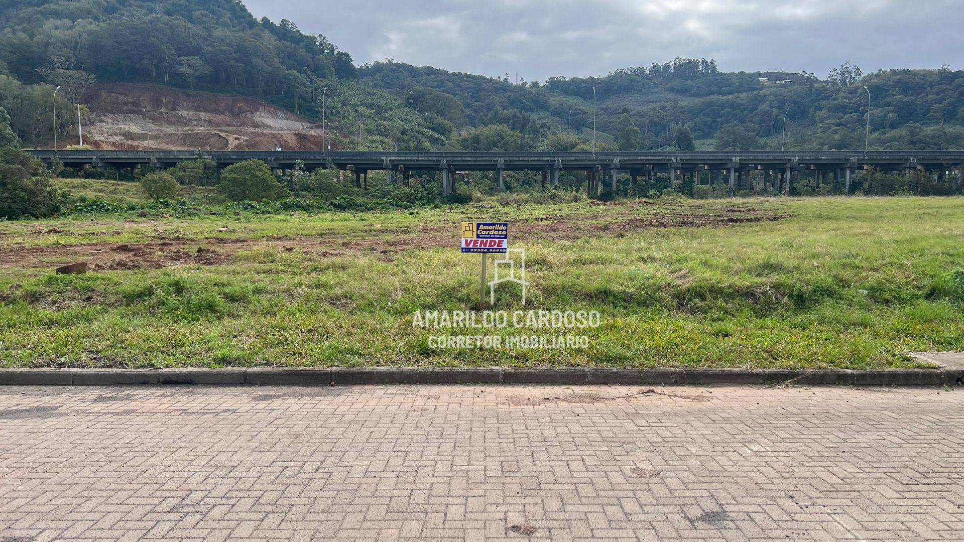 Loteamento e Condomínio, 300 m² - Foto 1