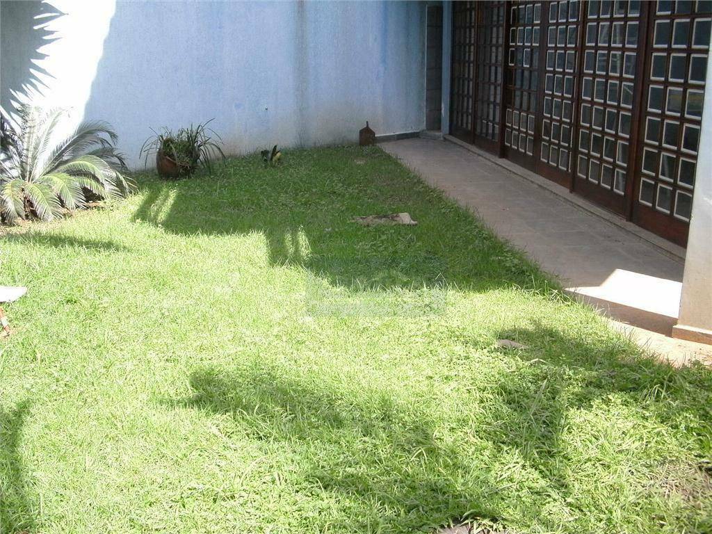 Sobrado à venda com 3 quartos, 400m² - Foto 57