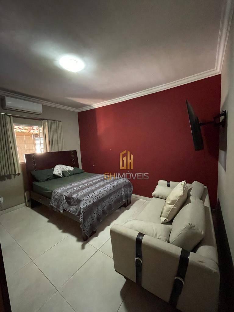 Casa à venda com 3 quartos, 240m² - Foto 23