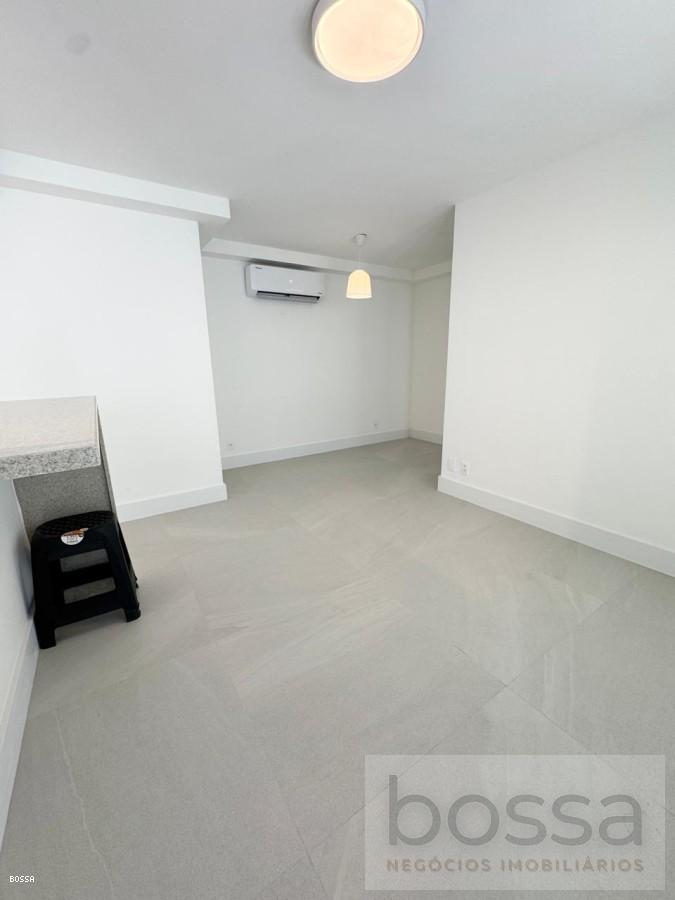Apartamento à venda com 3 quartos, 82m² - Foto 8