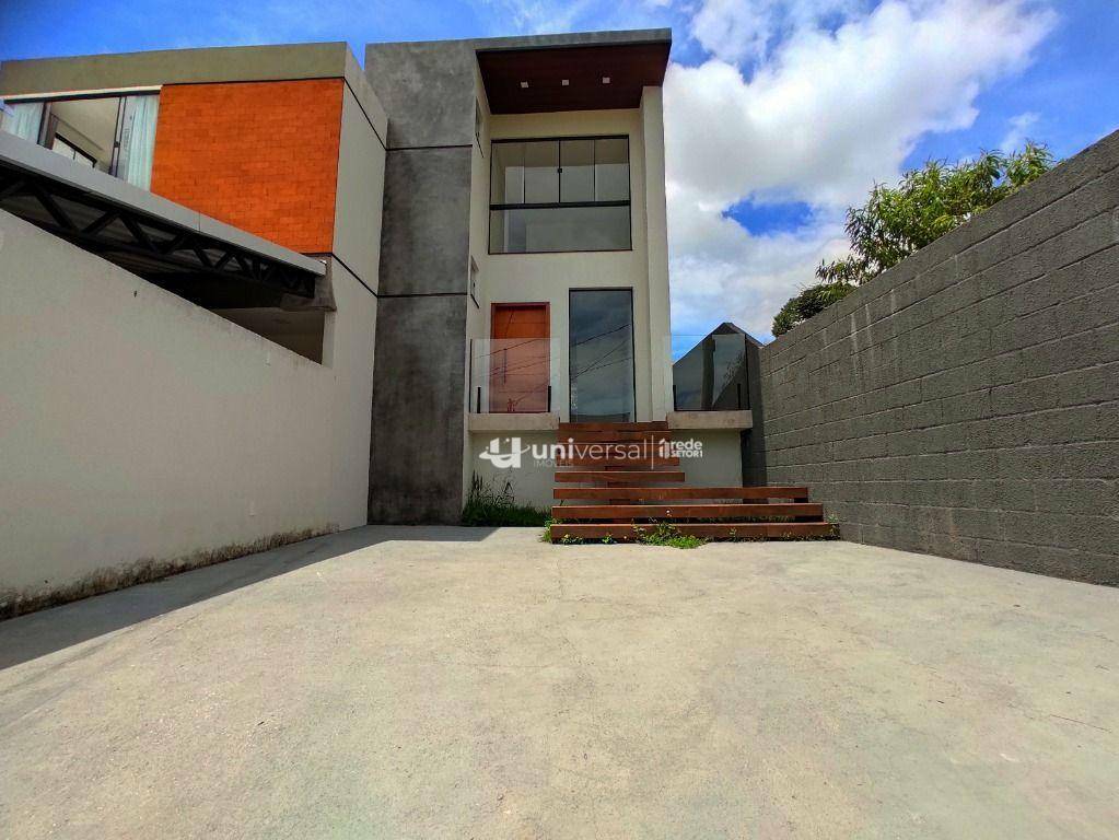 Casa à venda com 3 quartos, 150m² - Foto 2