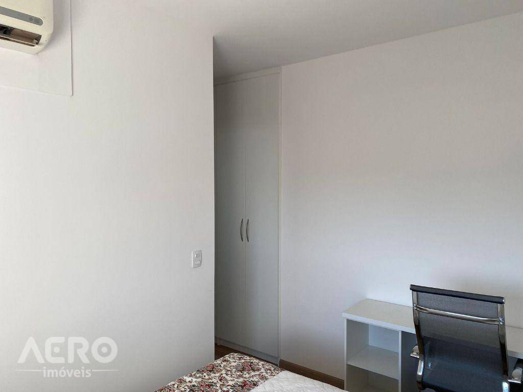 Apartamento à venda com 2 quartos, 62m² - Foto 16