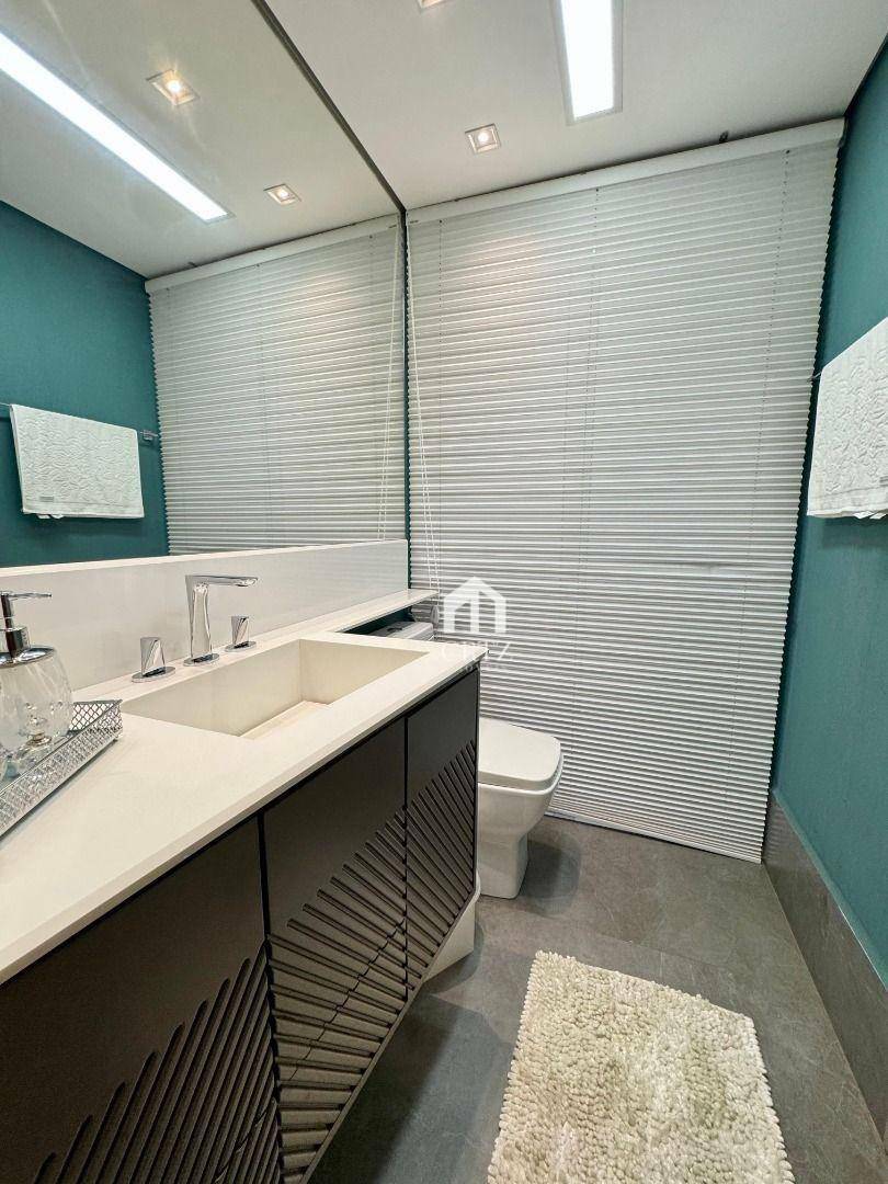 Apartamento à venda com 3 quartos, 142m² - Foto 11