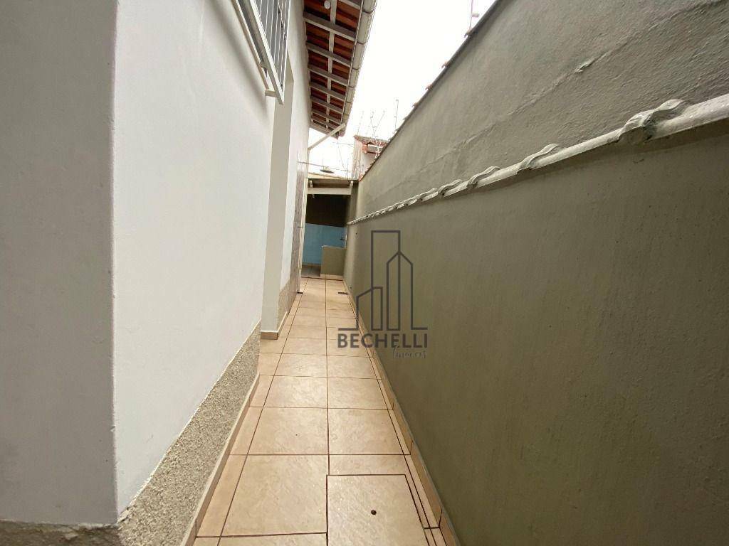 Casa para alugar com 4 quartos, 136m² - Foto 14