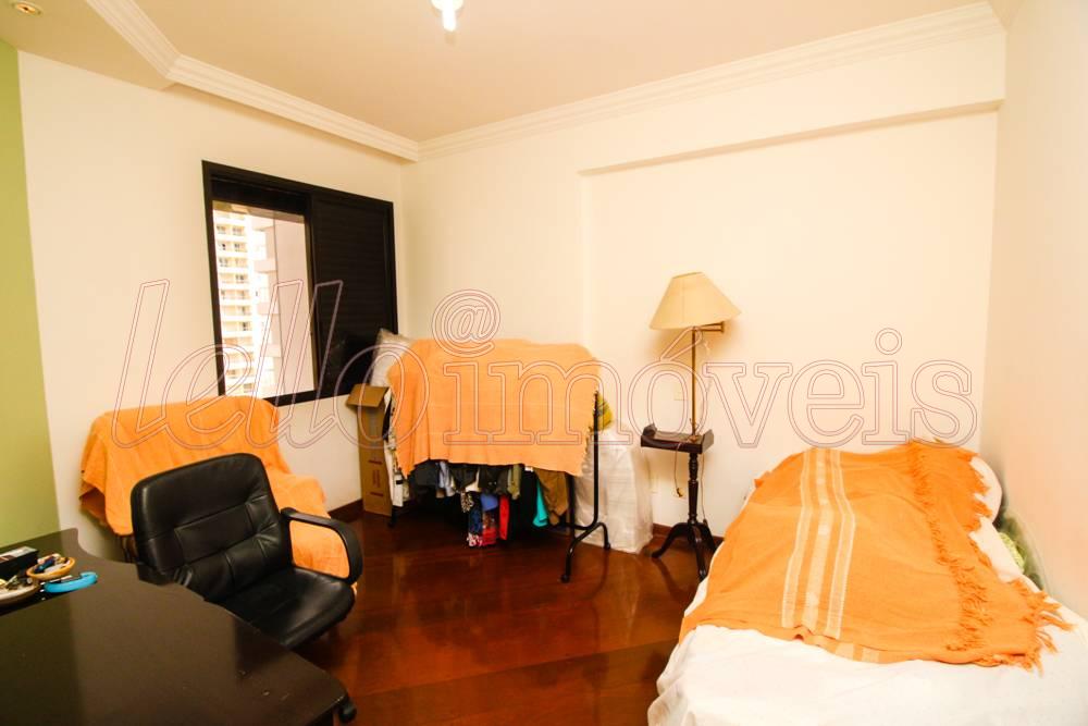 Apartamento à venda com 4 quartos, 500m² - Foto 13