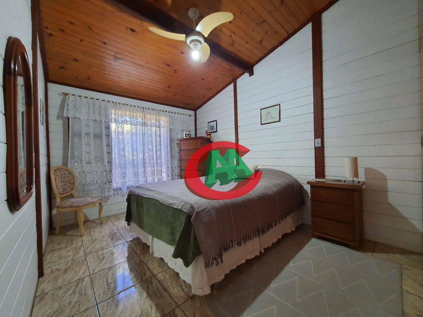 Chácara à venda com 3 quartos, 198m² - Foto 13