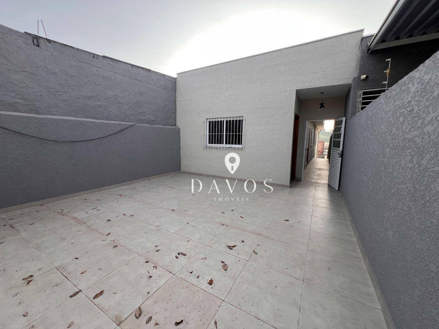 Casa à venda com 3 quartos, 85m² - Foto 2