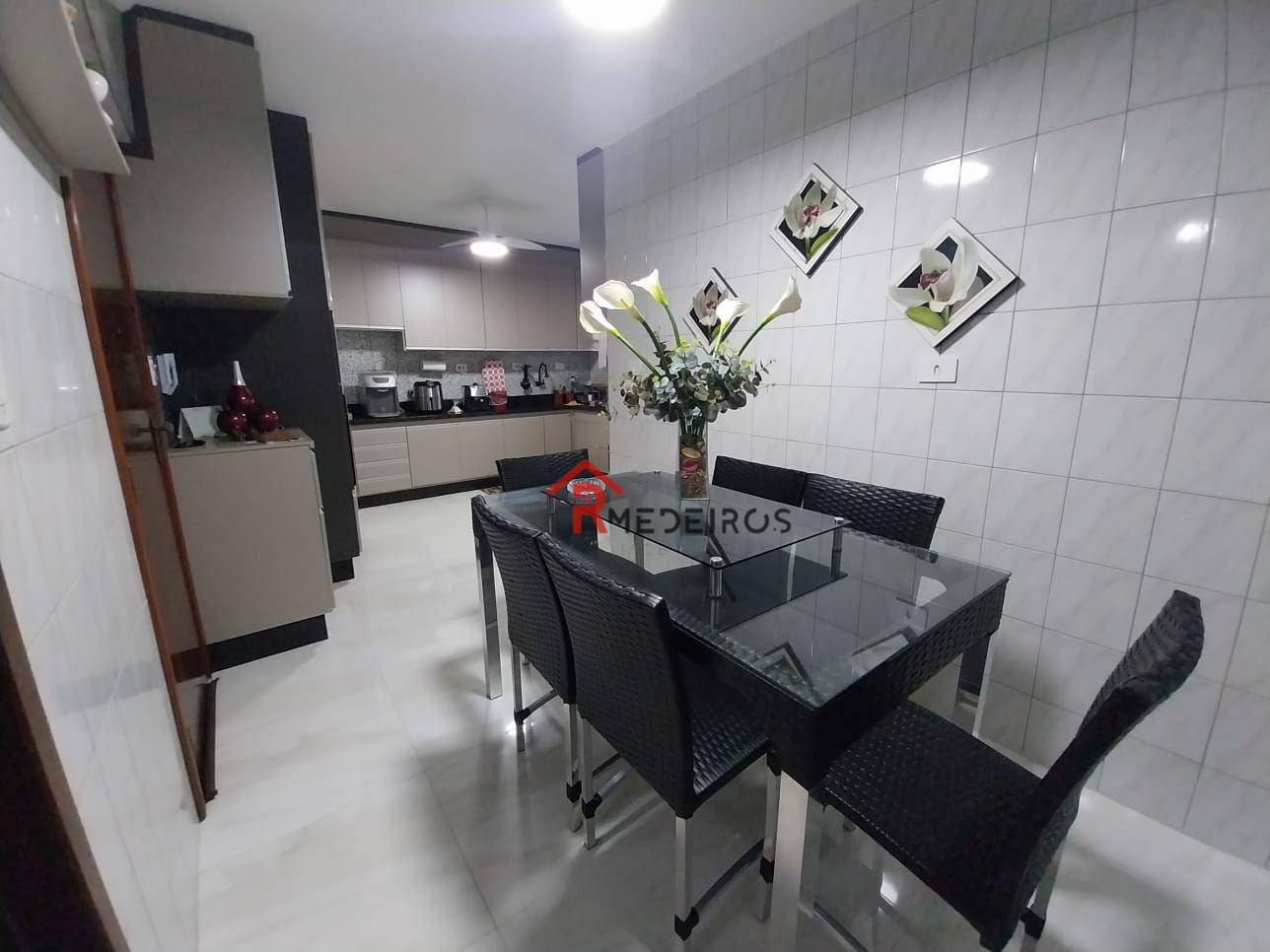 Apartamento à venda com 3 quartos, 137m² - Foto 19