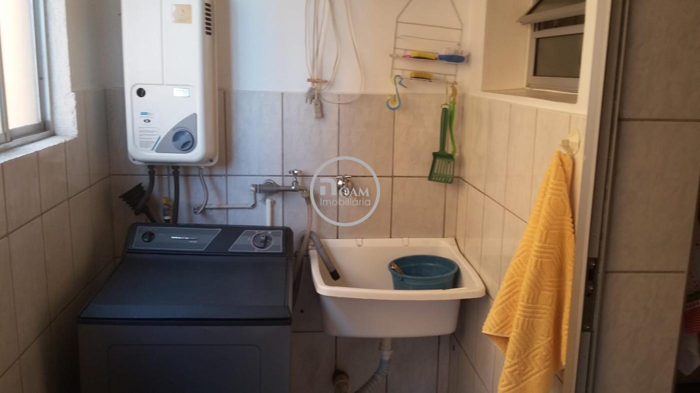 Apartamento à venda com 2 quartos, 60m² - Foto 15