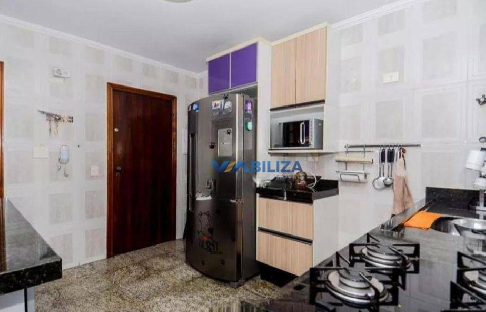 Cobertura à venda com 3 quartos, 220m² - Foto 10