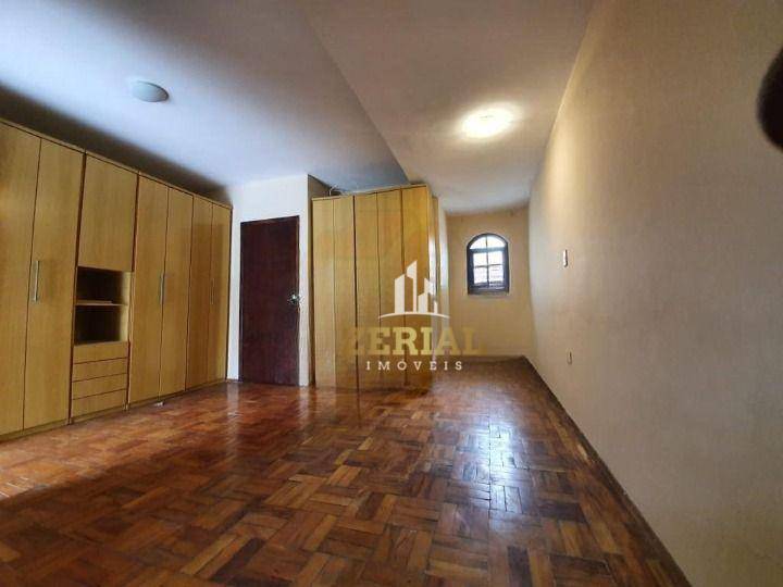 Sobrado à venda e aluguel com 3 quartos, 180m² - Foto 8