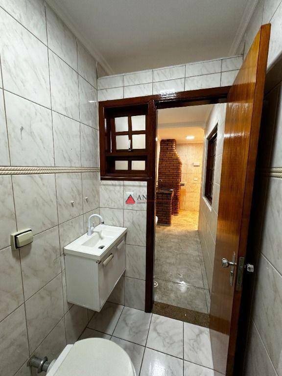 Sobrado à venda e aluguel com 6 quartos, 380m² - Foto 23