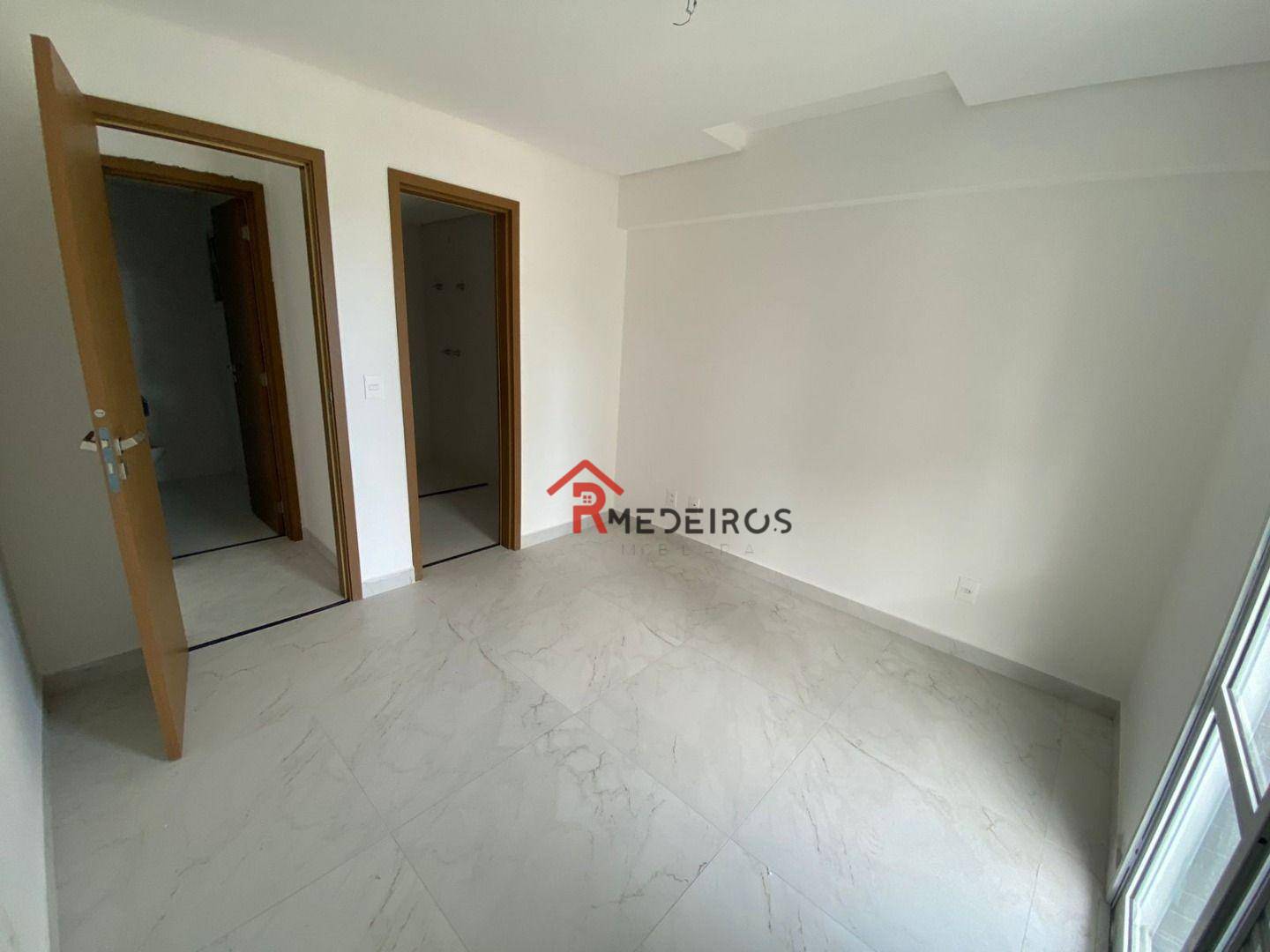 Apartamento à venda com 1 quarto, 55m² - Foto 10