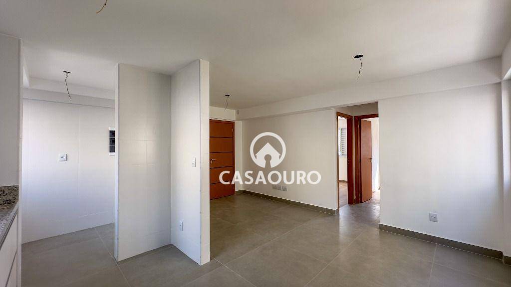 Apartamento à venda com 2 quartos, 62m² - Foto 6