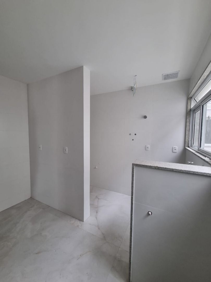 Apartamento à venda com 3 quartos, 110m² - Foto 23