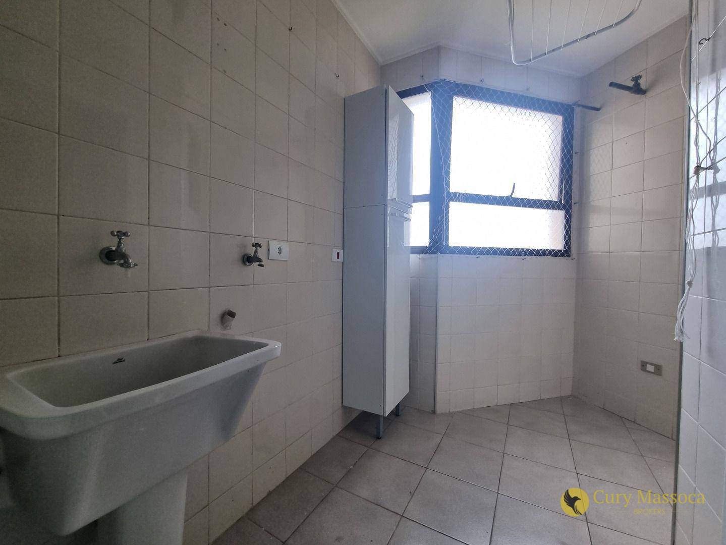 Apartamento para alugar com 3 quartos, 95m² - Foto 15