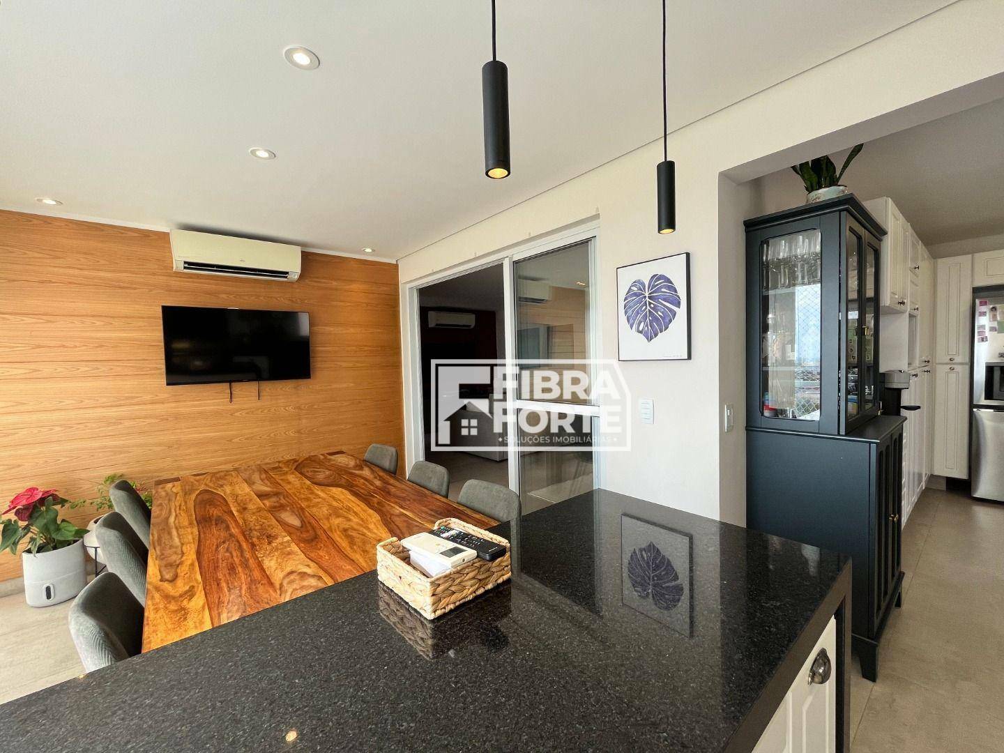 Apartamento à venda com 3 quartos, 137m² - Foto 9