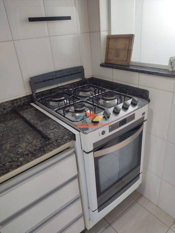 Apartamento à venda com 2 quartos, 74m² - Foto 5