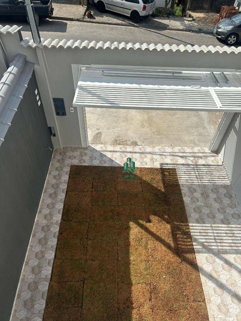 Casa à venda com 3 quartos, 70m² - Foto 13