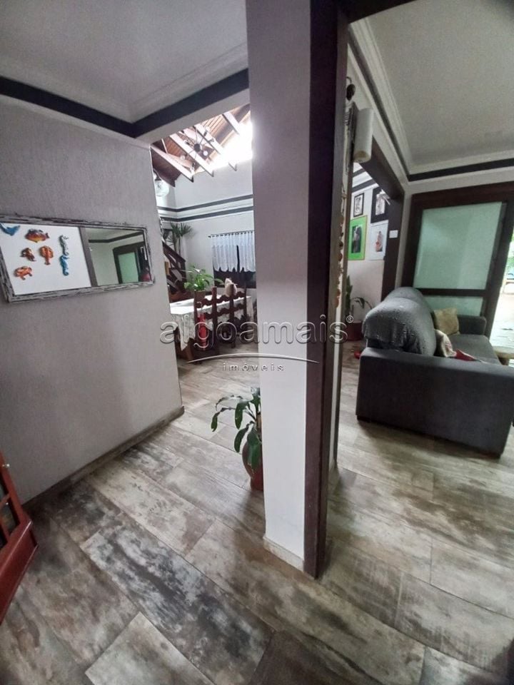 Casa à venda com 3 quartos, 115m² - Foto 11