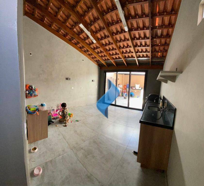 Casa à venda com 2 quartos, 140m² - Foto 16