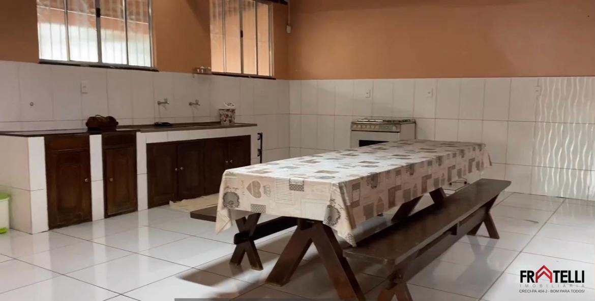 Casa à venda com 4 quartos, 600m² - Foto 13