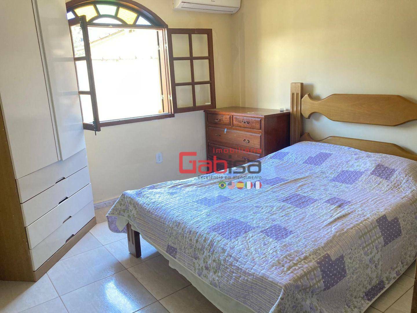 Casa à venda com 2 quartos, 90m² - Foto 5