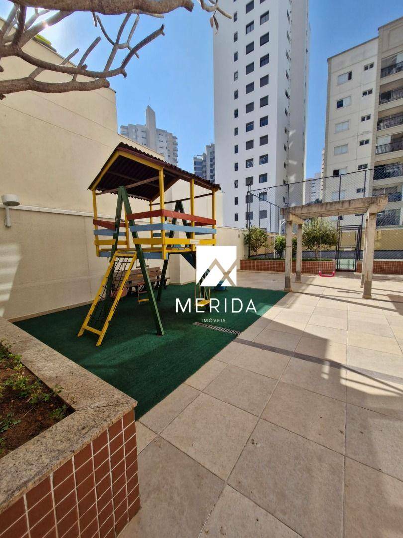 Apartamento à venda com 3 quartos, 127m² - Foto 35